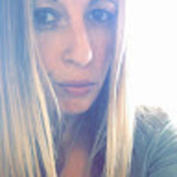 Meet your Posher, Rafiha - Picture 1 of 1